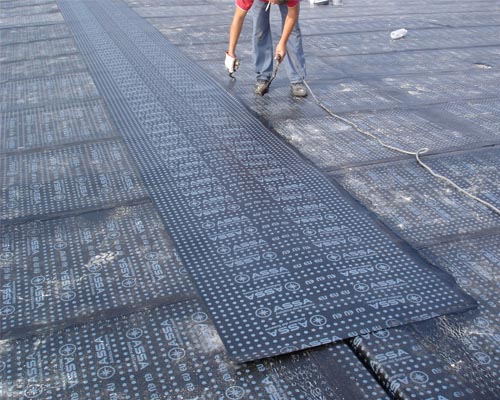 Impermeabilizacion profesional de tejados, cubiertas y fachadas en